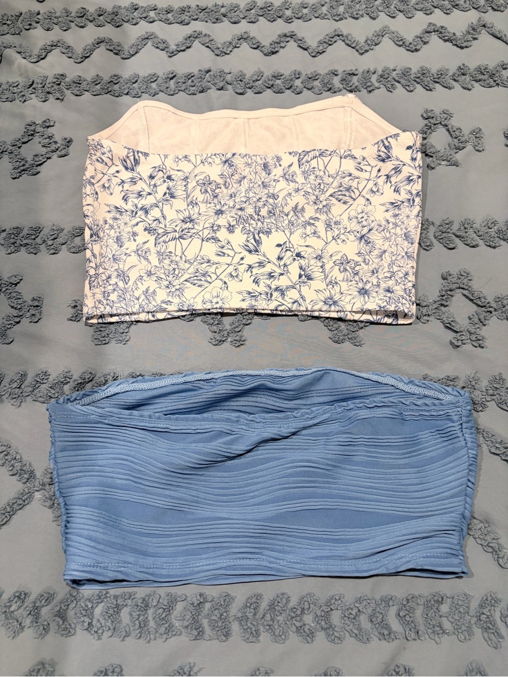 SHEIN Strapless Bandeau Tube Top Bundle | Blue Floral Corset & Textured Blue - Picture 2 of 7